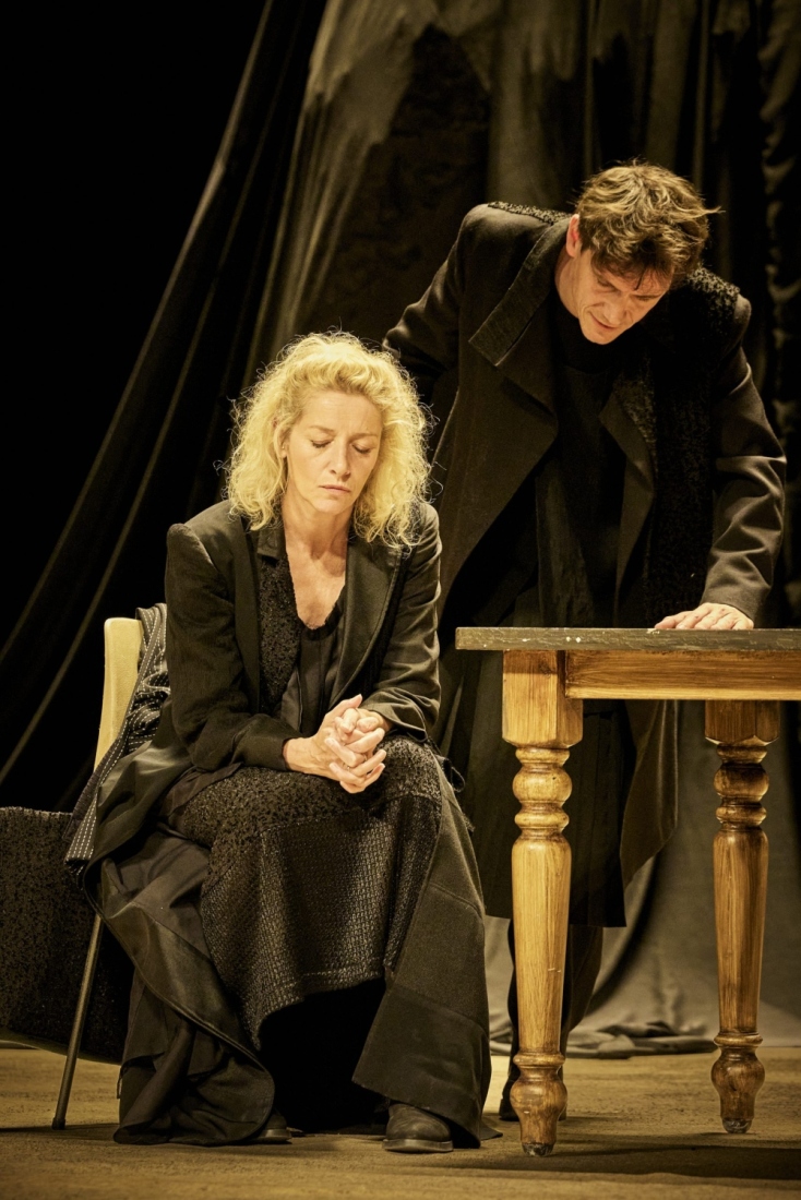 «Hecuba, not Hecuba» από τον Τιάγκο Ροντρίγκες