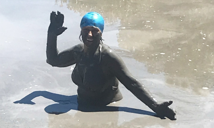 Λασπόλουτρο στις Κρηνίδες