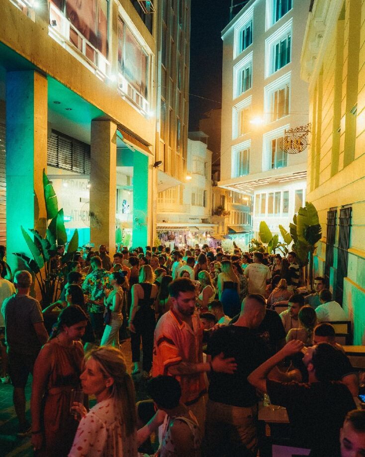 Bar in front of the bar