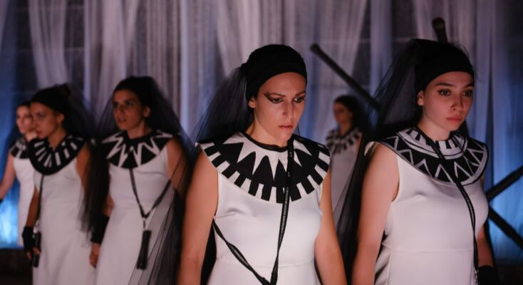 Μαριάννα Κάλμπαρη: Στις «Ικέτιδες» αφηγούμαστε όλο τον -όχι και τόσο γνωστό- μύθο