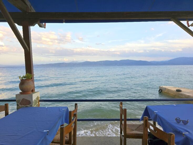 Ταβέρνα Αριστέα, Λουτρά Γιάλτρων