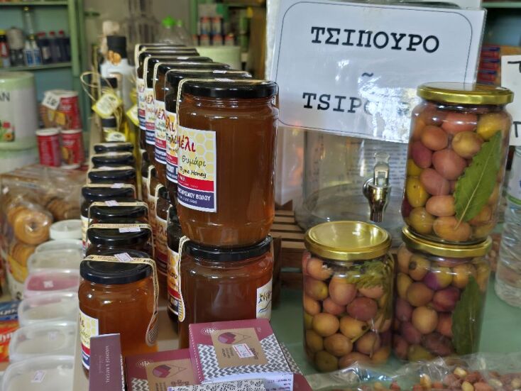 Το μπακάλικο του κύριου Γιώργου στην Αργαλαστή