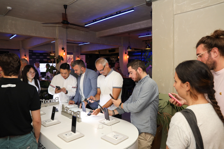 oppo_reno12_getting_familiar