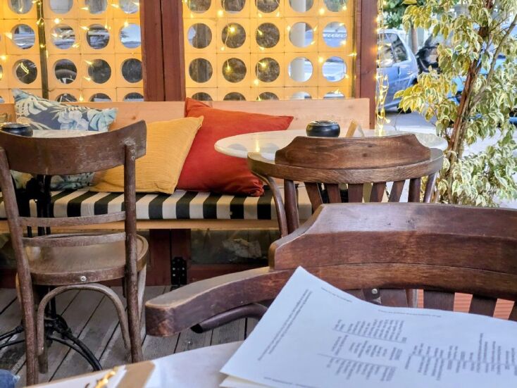 Cyrano, Πλατεία Βραζιλίας