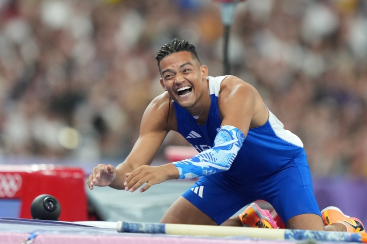 Ο Εμμανουήλ Καραλής χαρίζει ακόμη ένα χαμόγελο μετά από μία επιτυχημένη προσπάθεια το βράδυ της Δευτέρας (5.8) στους Ολυμπιακούς Αγώνες στο Παρίσι