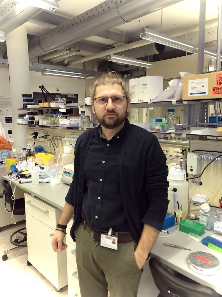 Δρ. Ηλίας Γκίκας