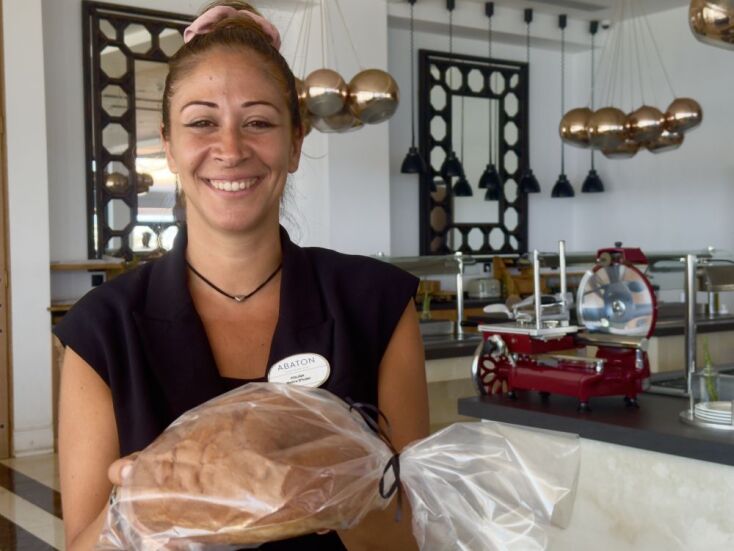 Aρτοκλασία στο ξενοδοχείο Abaton