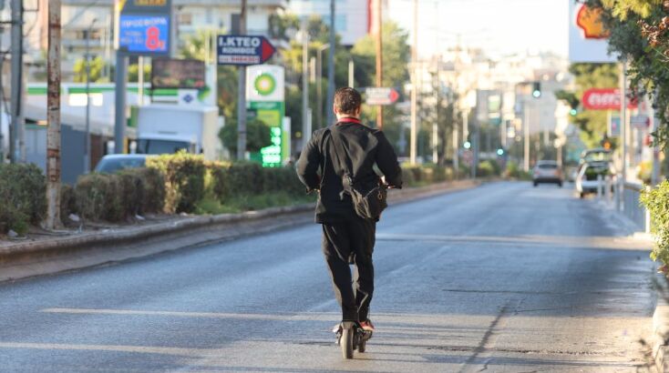 Πόλη «φάντασμα» η Αθήνα ανήμερα του Δεκαπενταύγουστου - Άδειοι οι δρόμοι της πρωτεύουσας