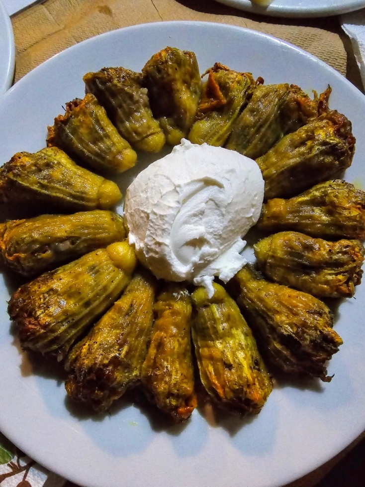 Μεϊντάνι: αφιερωμένο σε όποιον αναζητά τη βεριτάμπλ γεύση της παράδοσης στη Ζαγορά