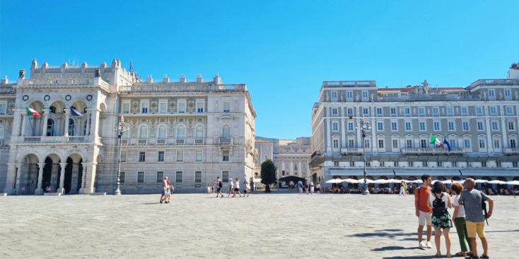 H κεντρική πλατεία της Τεργέστης, Piazza unità d’ Italia
