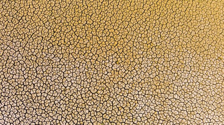 «Στέρεψε» η τεχνητή λίμνη του Κάτω Σχολαρίου παραπέμποντας σε εικόνα ερήμου