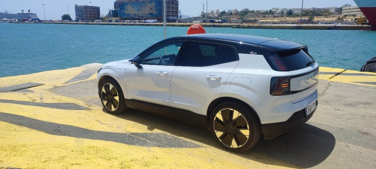 Το ευφυές EX30 το πιο βιώσιμο Volvo που κατασκευάστηκε ποτέ