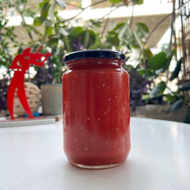 Φτιάχνοντας σάλτσα ντομάτα χωρίς τη μητέρα μου