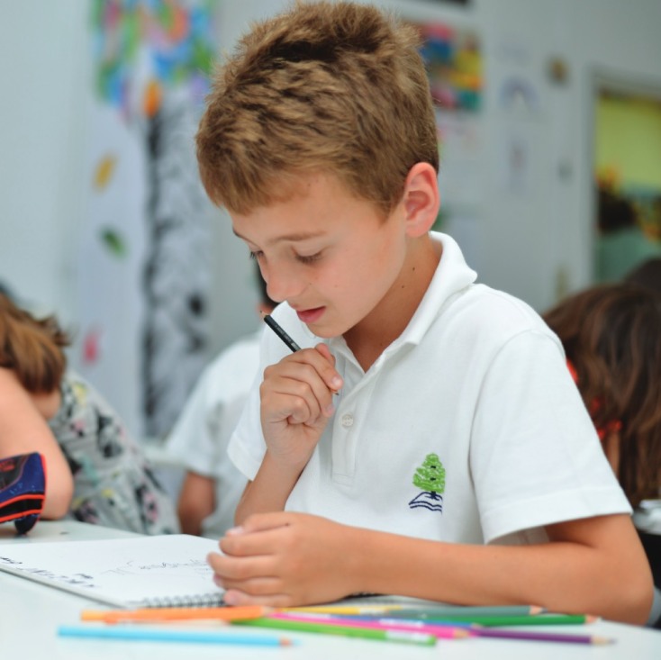 Σχολή Παναγιωτόπουλου: Ένα Ελληνικό Εκπαιδευτήριο υψηλού επιπέδου