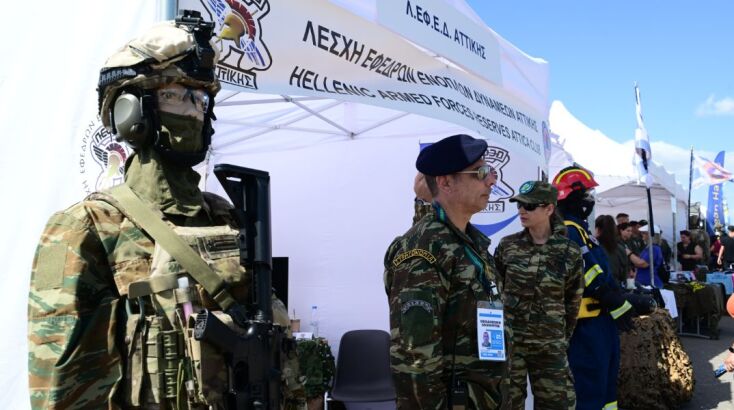 Athens Flying Week: Εντυπωσιακές εικόνες από τη μεγαλύτερη αεροπορική επίδειξη στην Ανατολική Μεσόγειο