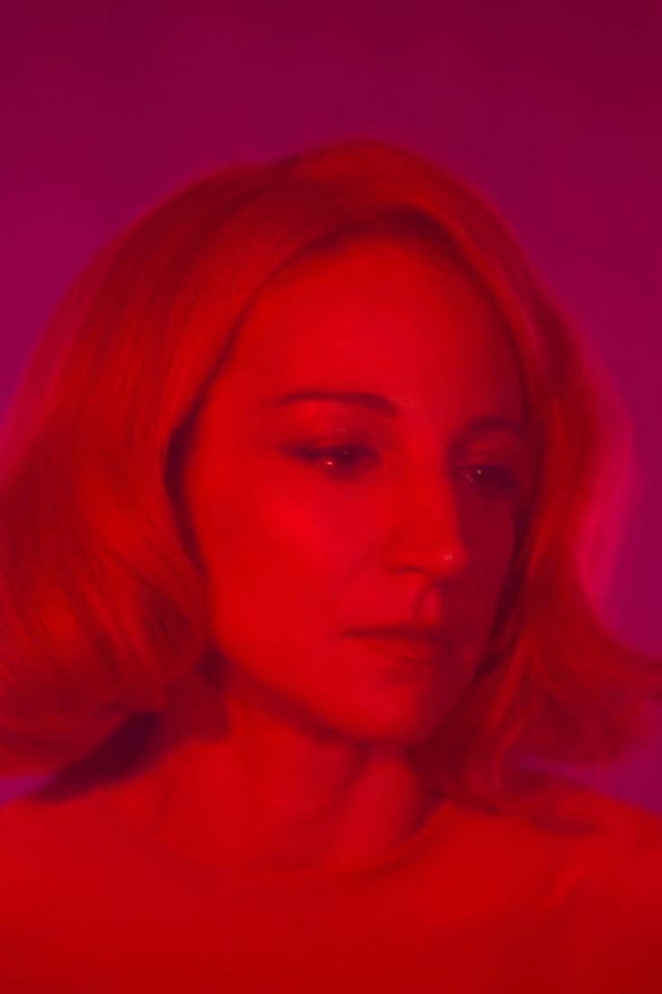 Η Στεφανία Γουλιώτη στη σκηνή με 100 άνδρες