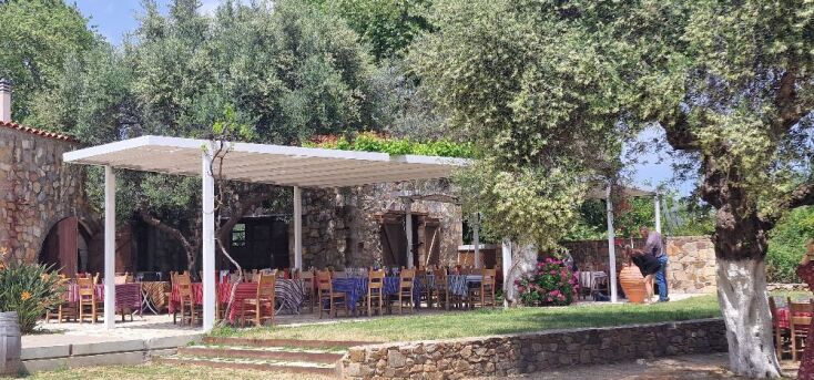 Οινοποιείο Μανουσάκη