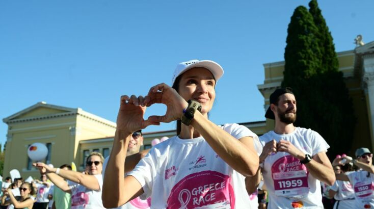 Greece Race for the Cure 2024: «Πλημμύρισε» το κέντρο της Αθήνας στον αγώνα για τον καρκίνο του μαστού