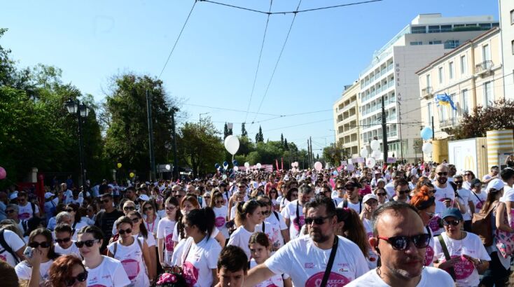 Greece Race for the Cure 2024: «Πλημμύρισε» το κέντρο της Αθήνας στον αγώνα για τον καρκίνο του μαστού