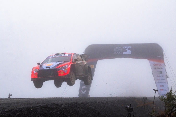 O Kalle Rovanpera κερδίζει το Ραλλυ Χιλής