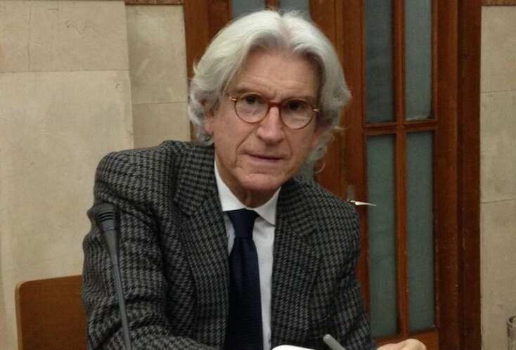 Σάκης Μουμτζής