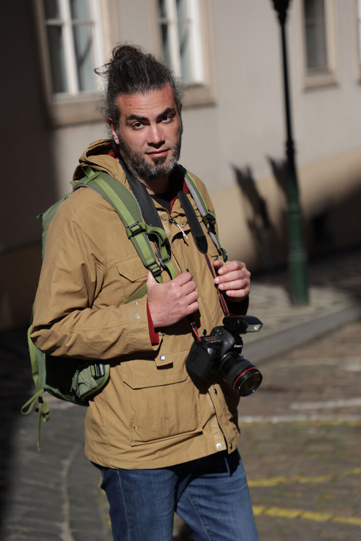 O φωτογράφος Δημήτρης Μακρυγιαννάκης