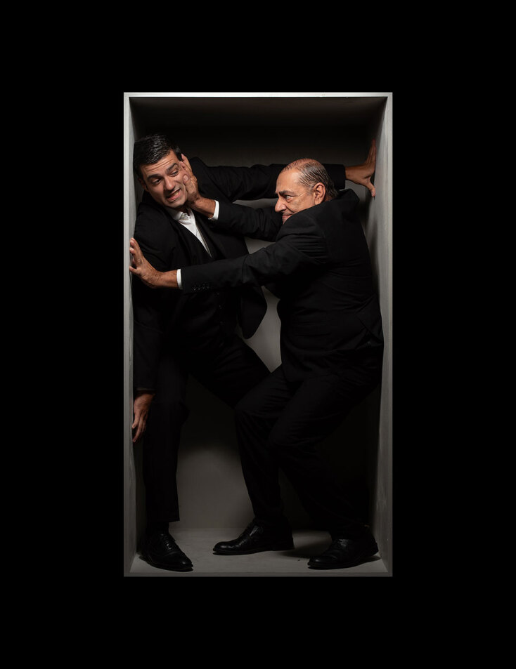 Κερδίστε 10 διπλές προσκλήσεις για το «The Dumb Waiter» στο Θέατρο Σημείο