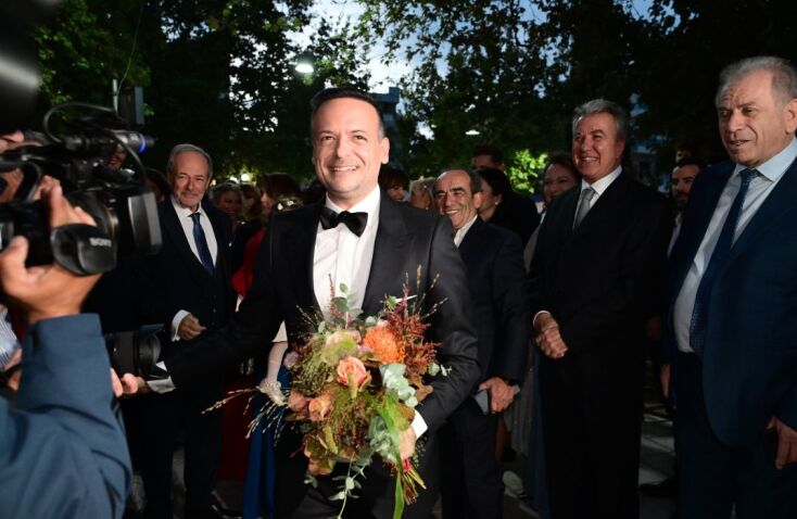 Παντρεύεται ο Χάρης Δούκας τη Γεωργία Πολυτάνου στη Θήβα  (φωτό)