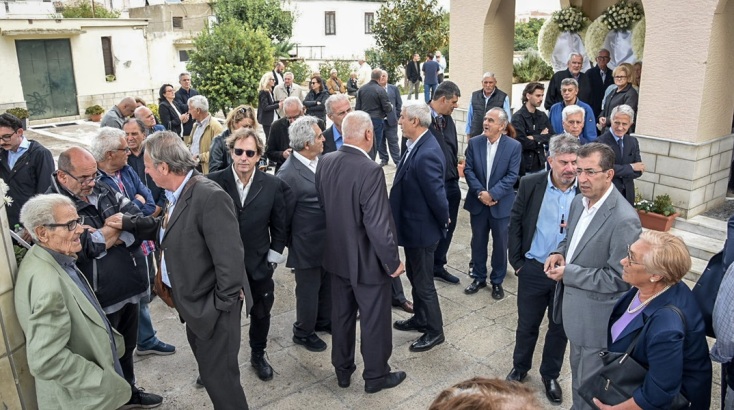 vasw-papandreou-khdeia__11_