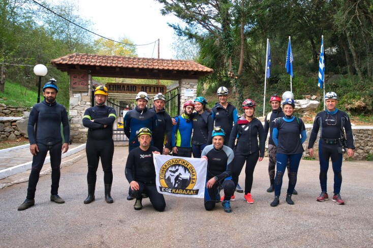 Το ποτάμιο σπήλαιο του Αγγίτη 