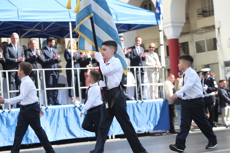 Η μαθητική παρέλαση για την 28η Οκτωβρίου στη Θεσσαλονίκη μέσα από εικόνες