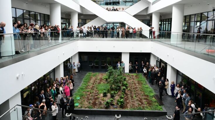 egkainia_aade_ipo_ton_kiriako_mitsotaki__2_