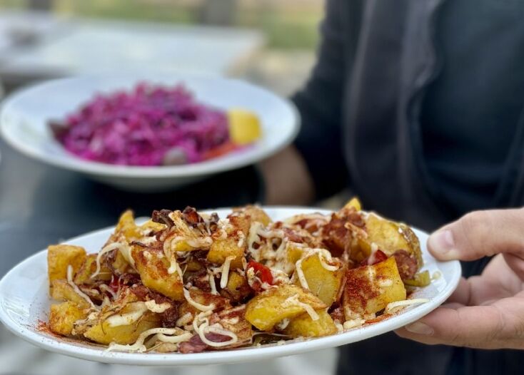 «Τρεις και ο κούκος»: ένα νόστιμο καφενείο στον Ροδώνα Φλώρινας