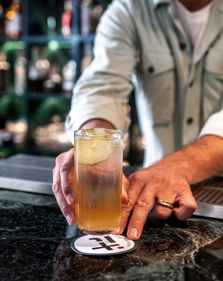 IT+, το δημοφιλές στέκι της Σκουφά μετακόμισε στη Βουκουρεστίου