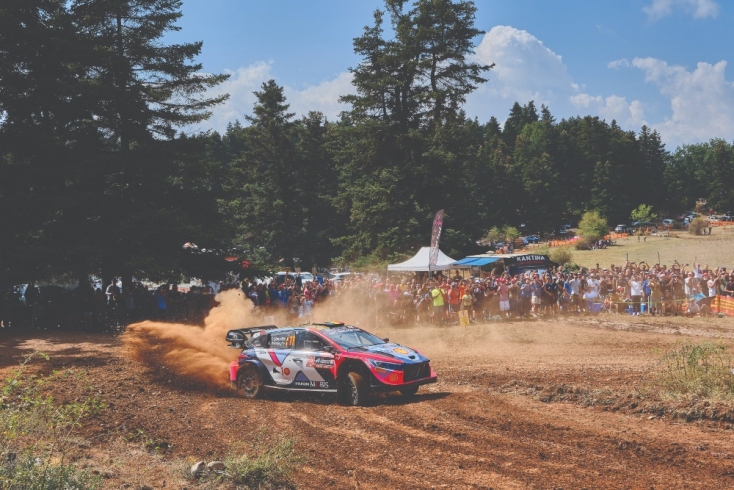 Το Ράλλυ Ακρόπολις κάνει πάρτι στην TV και τα Social