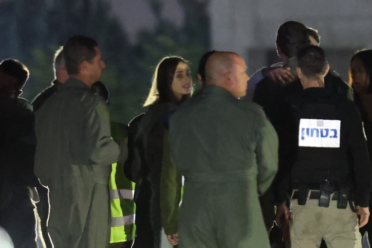 Απελευθερωμένη Ισραηλινή όμηρος περιγράφει τη φρικτή μεταχείριση που αντιμετώπισε από τη Χαμάς - Επιρρίπτει ευθύνες στον ΟΗΕ για την τύχη των αιχμαλώτων.