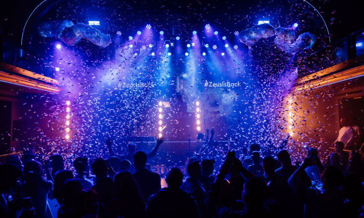 Metaxa 12 Stars Zeus Edition