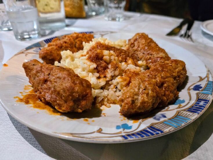 «Ταβέρνα του Θωμά», Νέος Κόσμος