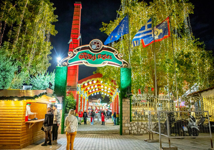 the-christmas-factory04