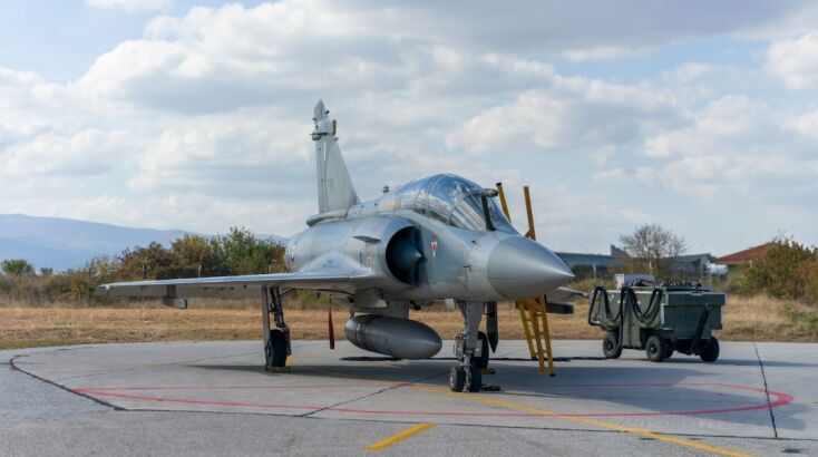 Το δελταπτέρυγο γαλλικό μαχητικό