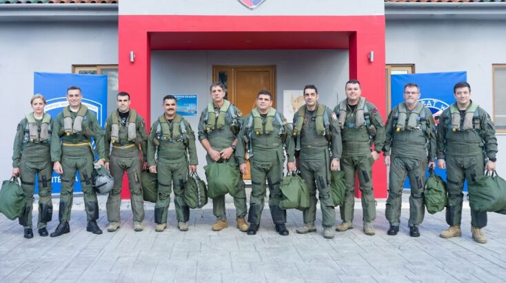 Σεβόμαστε και να τους θαυμάζουμε απεριόριστα τις ικανότητες των Ελλήνων Ικάρων.