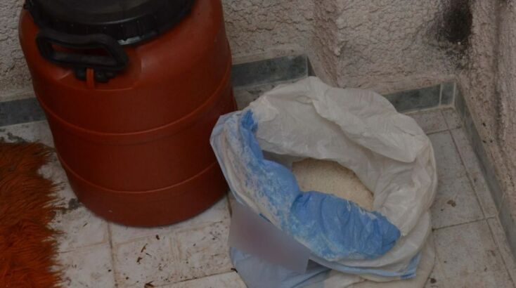 oplostasio_stin_apothiki_sto_pagrati__7_