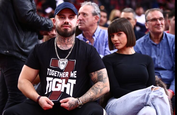 untitled_design_-_2024-11-21t213247_350