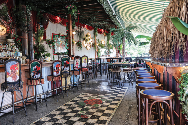 Buena Vista Social Bar: Αll-day πάρτι με θέα την Ακρόπολη