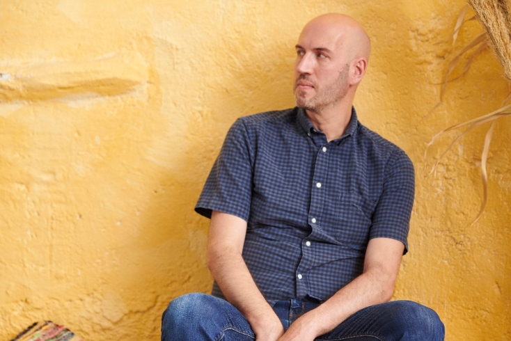 A4 - Λίγο πριν τη μαγνητοσκόπηση της παράστασης του Δημήτρη Δημόπουλου 