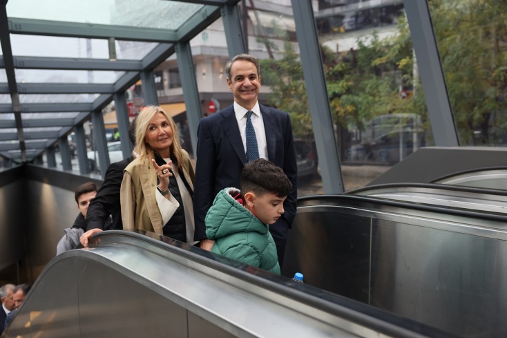 Κυριάκος Μητσοτάκης: Το Μετρό Θεσσαλονίκης σύμβολο προόδου για τη Μακεδονία και ολόκληρη την Ελλάδα - Ο πρωθυπουργός και η ΠτΔ επιβιβάστηκαν στον πρώτο συρμό