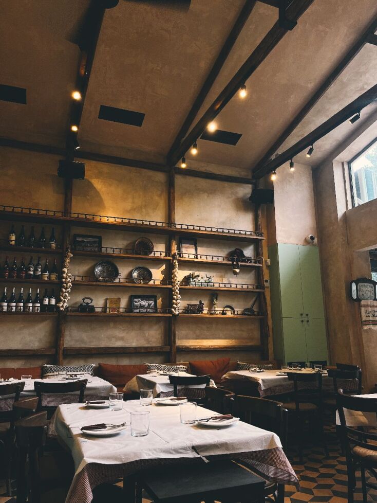 Στην ταβέρνα του Αορίτη για ελληνική κουζίνα με κρητικά αρώματα