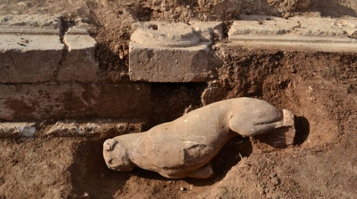 ο_μεγαλος_μαρμαρινος_λεων