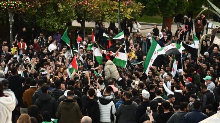 plateia-syntagmatos-syroi__9_