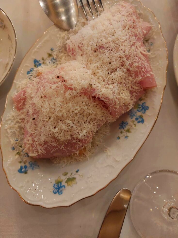 Gnocco fritto, μαγιονέζα με τρούφα, grana reserve, mortadella di Bologna